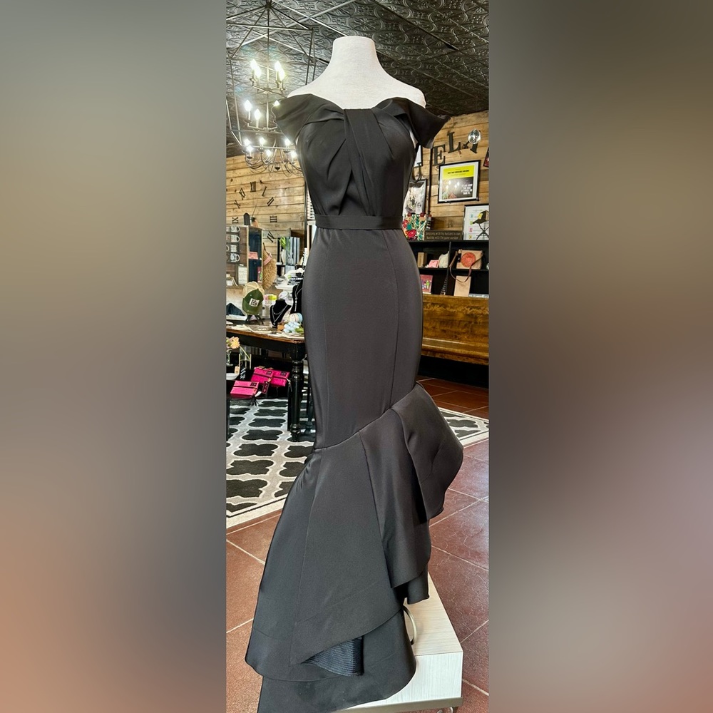 Stunning black Jasz Prom Dress